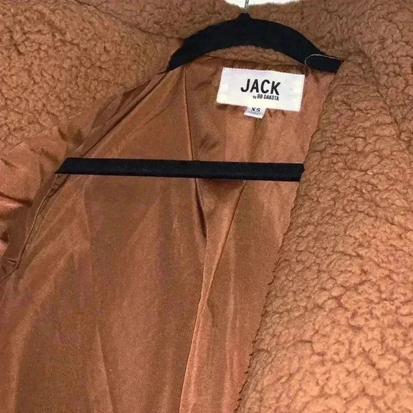 Jack by BB Dakota Faux Fur Jacket Size XS - Picture 8 of 9
